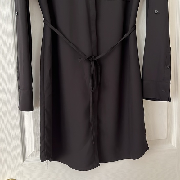 EXPRESS DRESS! - Picture 2 of 10